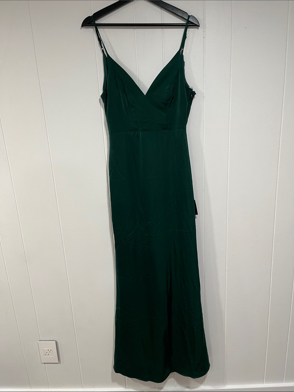 Lulu's Forest Green Satin V-Neck Maxi Dress S emerald green